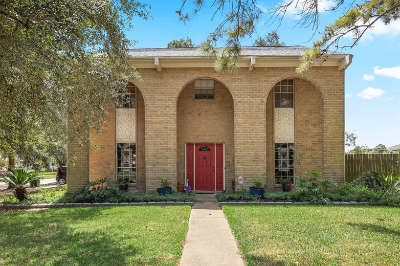 Photo of 15826 Cavendish Drive, Houston, TX