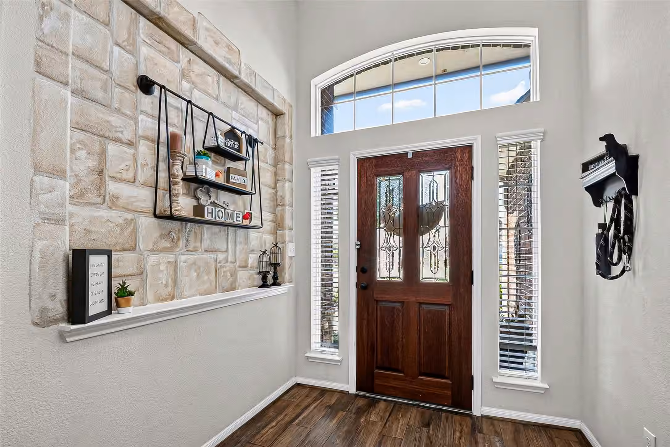 Photo 7 of 2414 Alexandra, Deer Park, TX