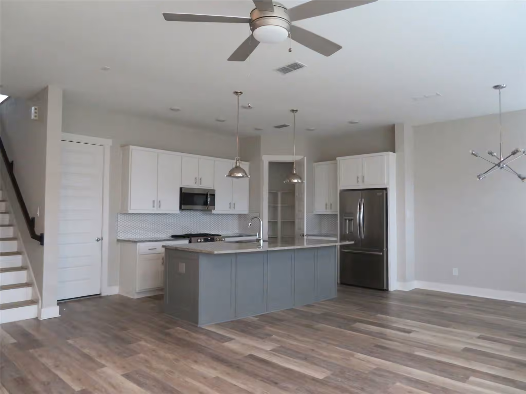 Photo 3 of 10962 Swang Link Drive, Houston, TX