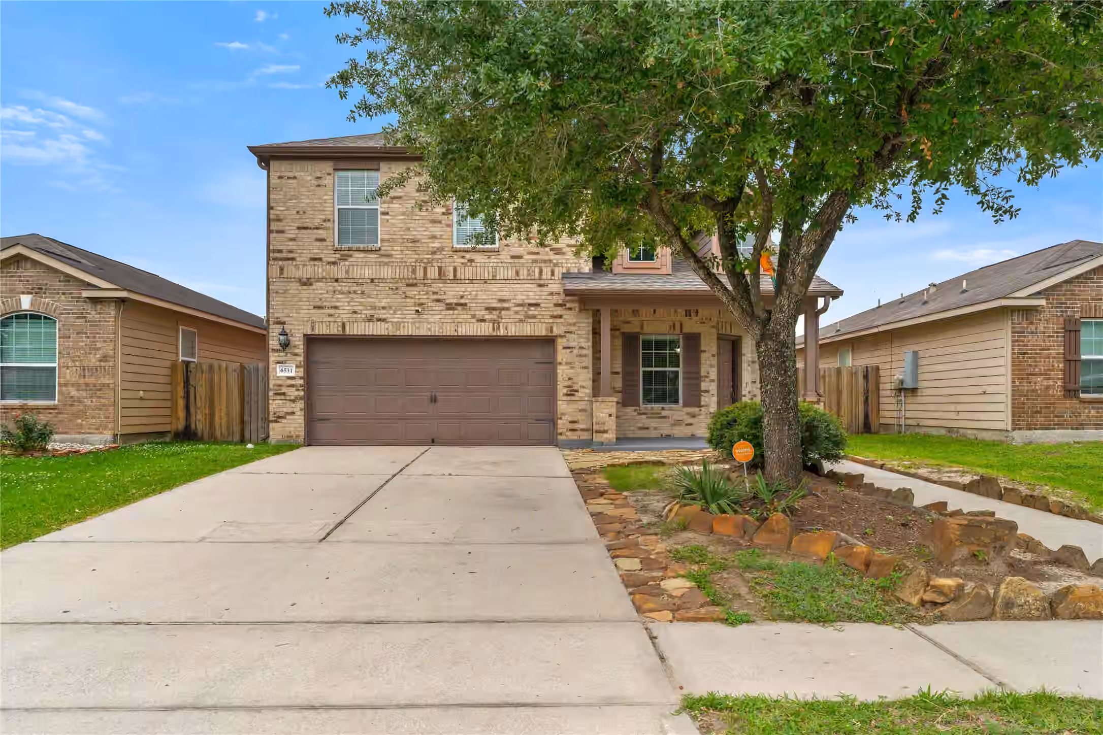 Photo of 6531 Lost Pines Bend, Houston, TX 77049