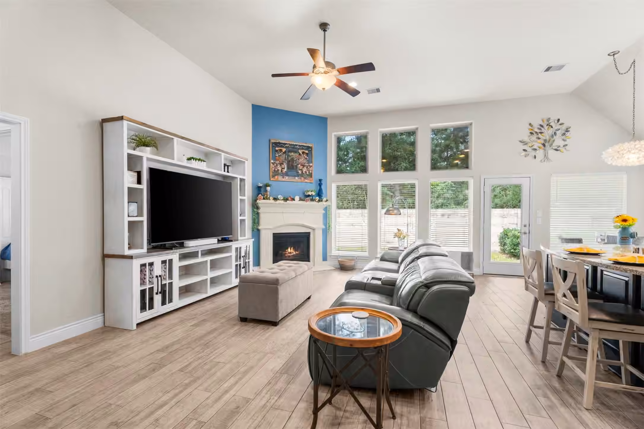 Photo 5 of 27938 Emory Cove Drive, Spring, TX