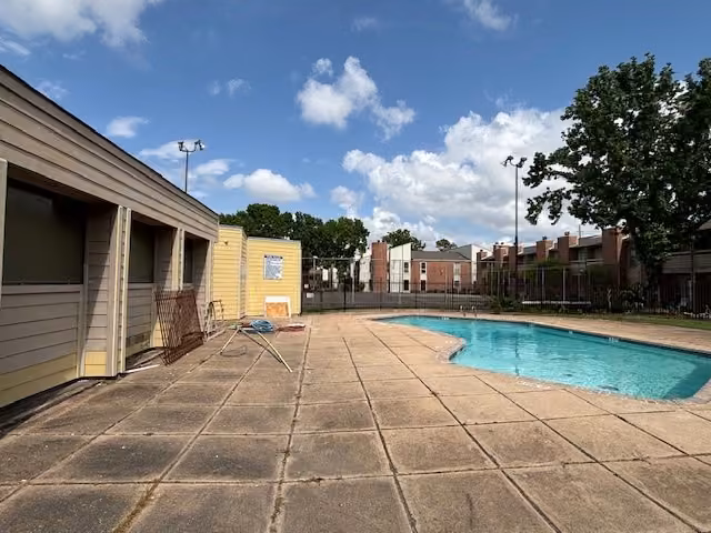 Photo 4 of 10501 South Drive 251, Houston, TX