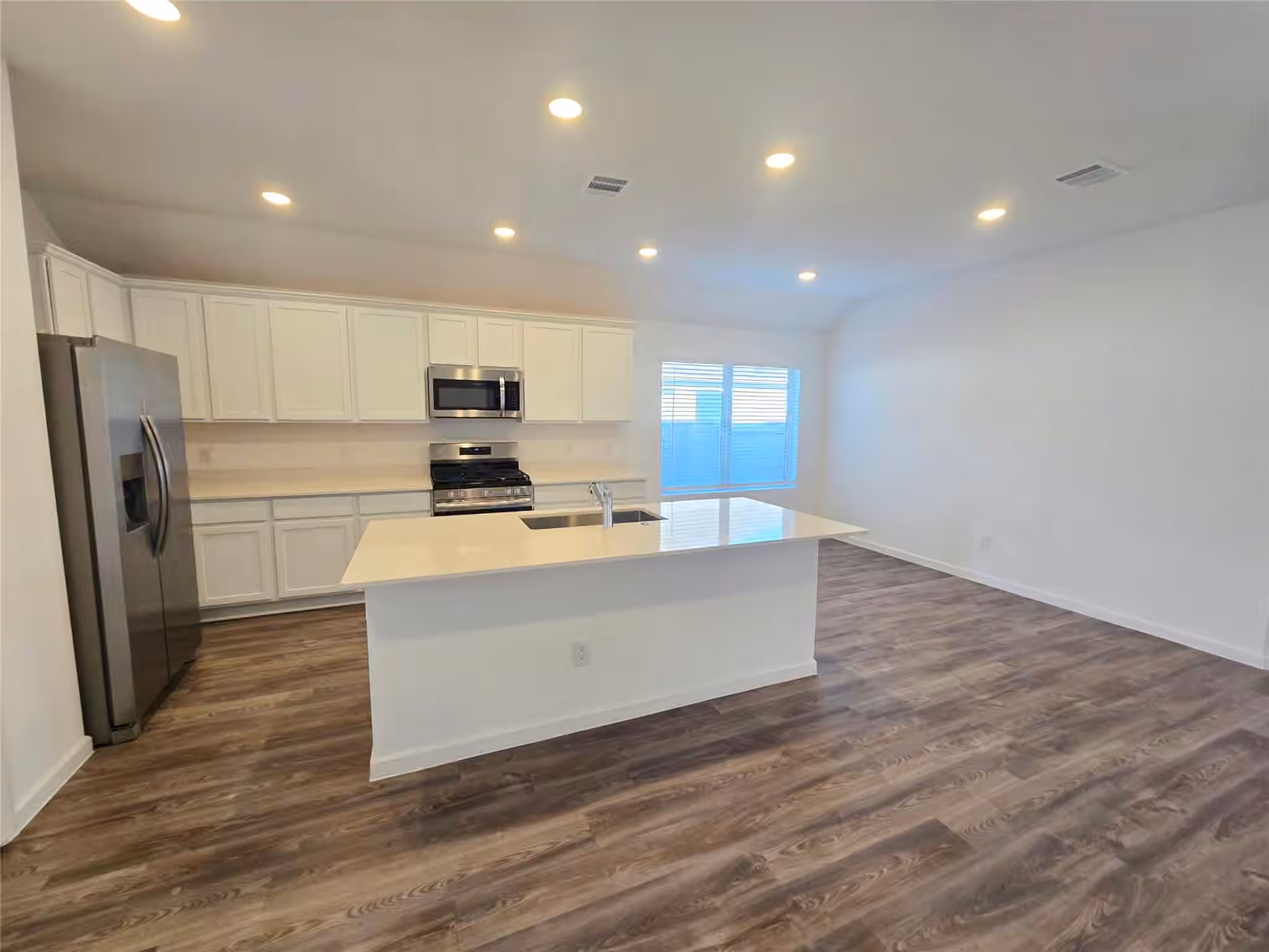 Photo 7 of 3712 Windy Brook Road, Rosenberg, TX