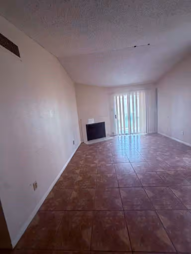 Photo 4 of 10101 S Gessner Road 702, Houston, TX