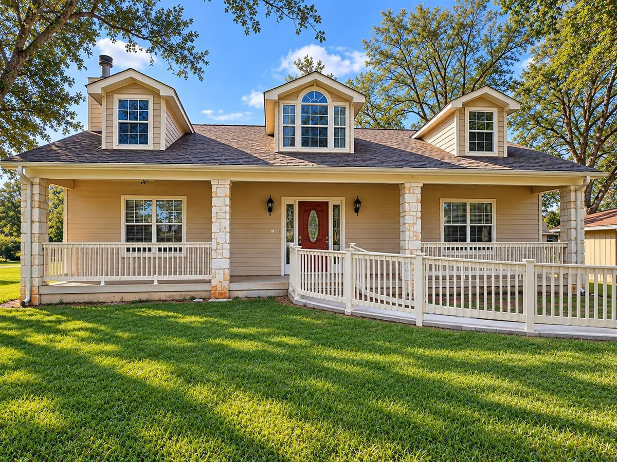 Photo of 2605 N Abell Street, Wharton, TX 77488