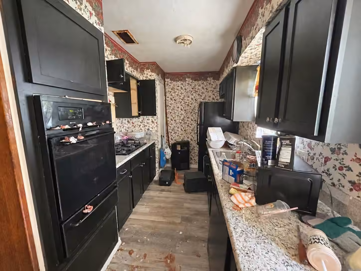 Photo 4 of 9623 Glenwood Forest Drive, Houston, TX 77078
