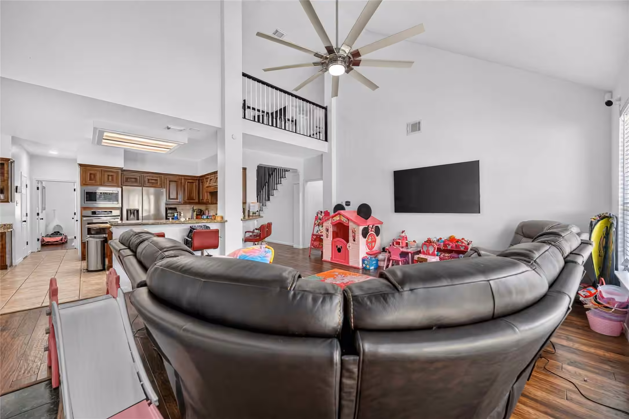 Photo 7 of 2818 Maple Bend Drive, Houston, TX