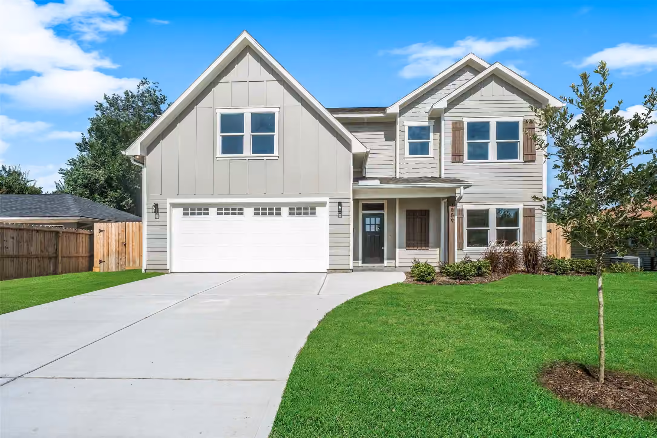 Photo of 1859 Lynnview Drive, Houston, TX 77055