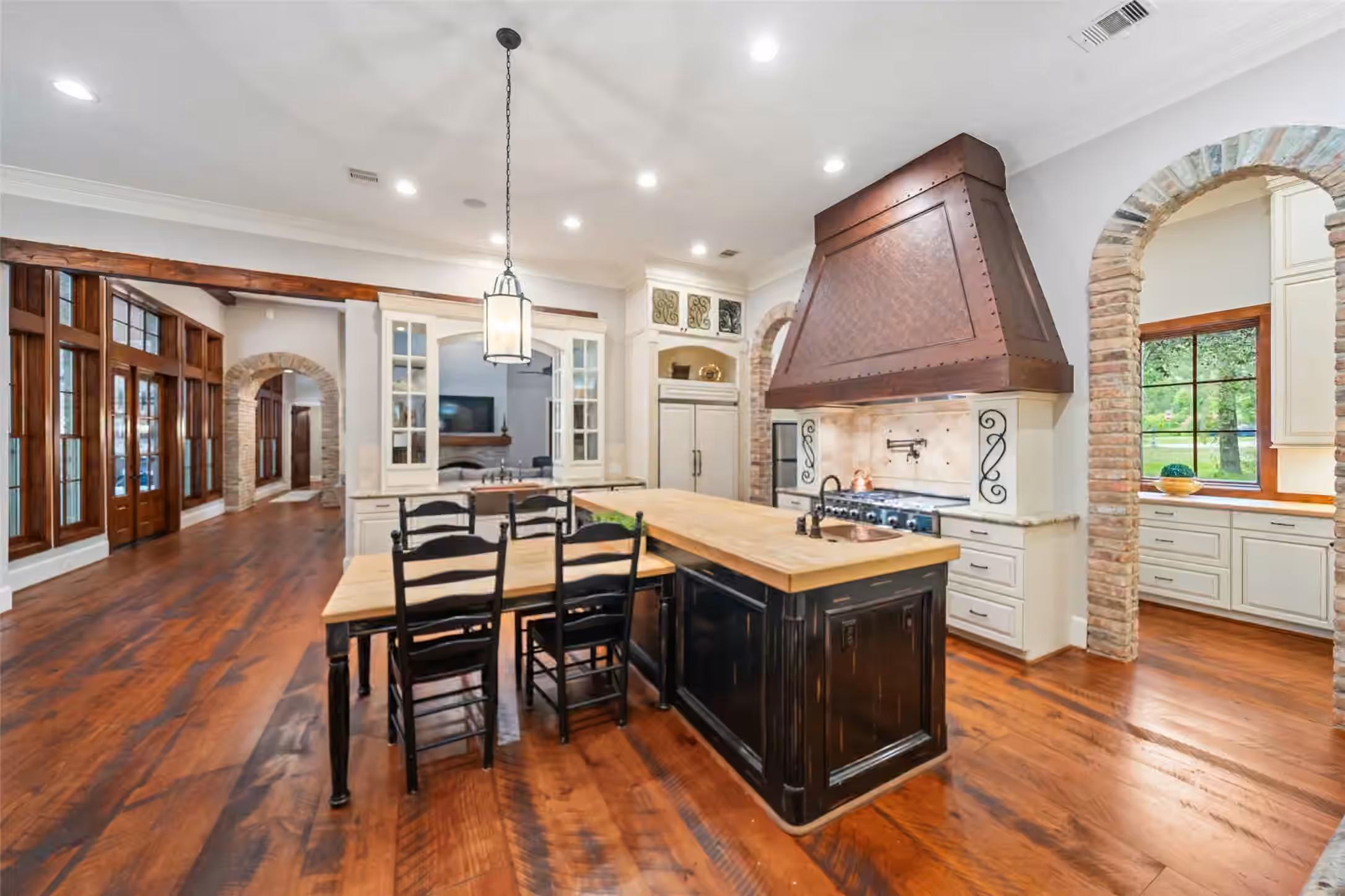 Photo 4 of 4402 Oscoda Court, Spring, TX
