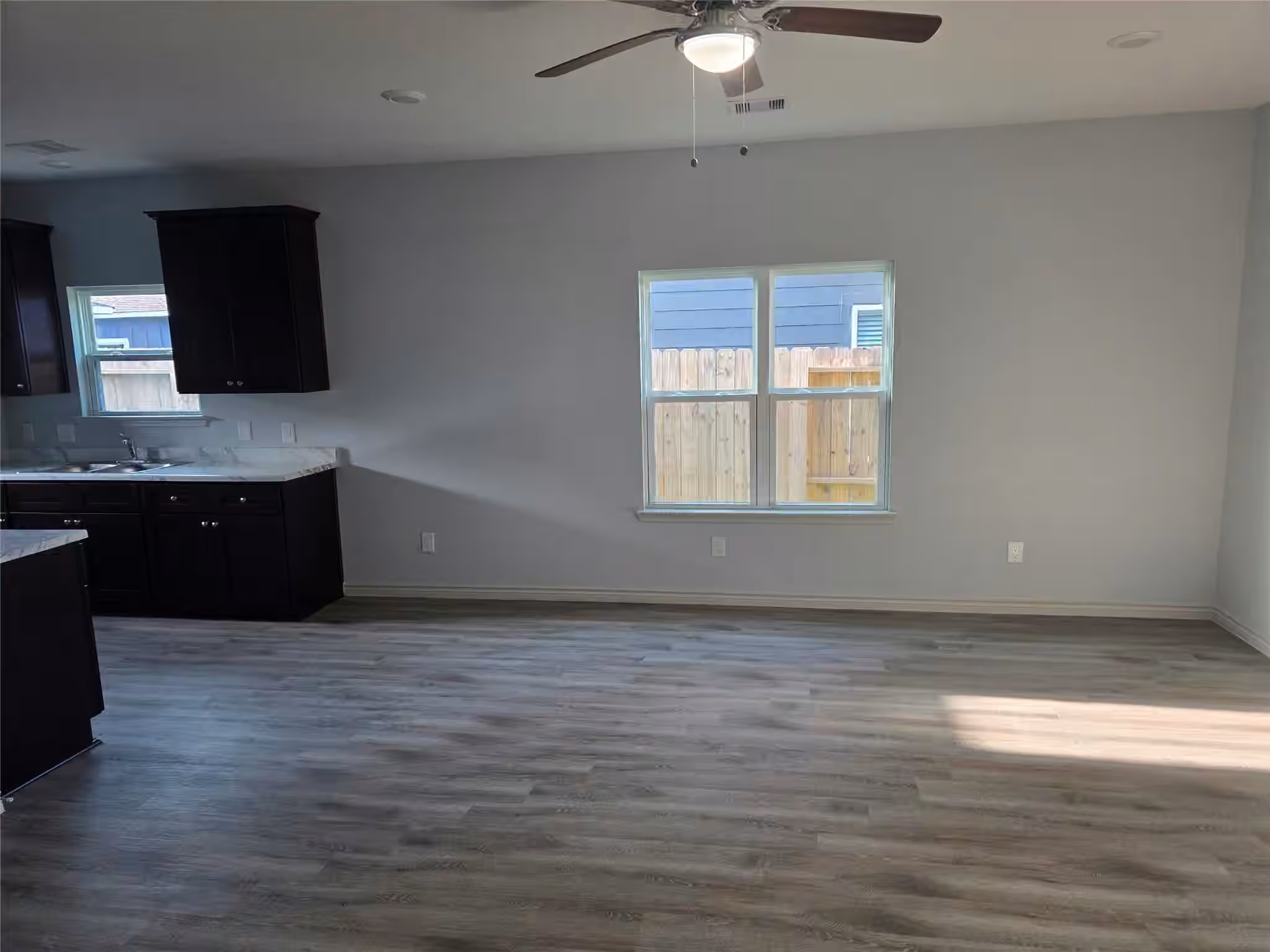 Photo 4 of 9918 Dipping Woods Street, Houston, TX