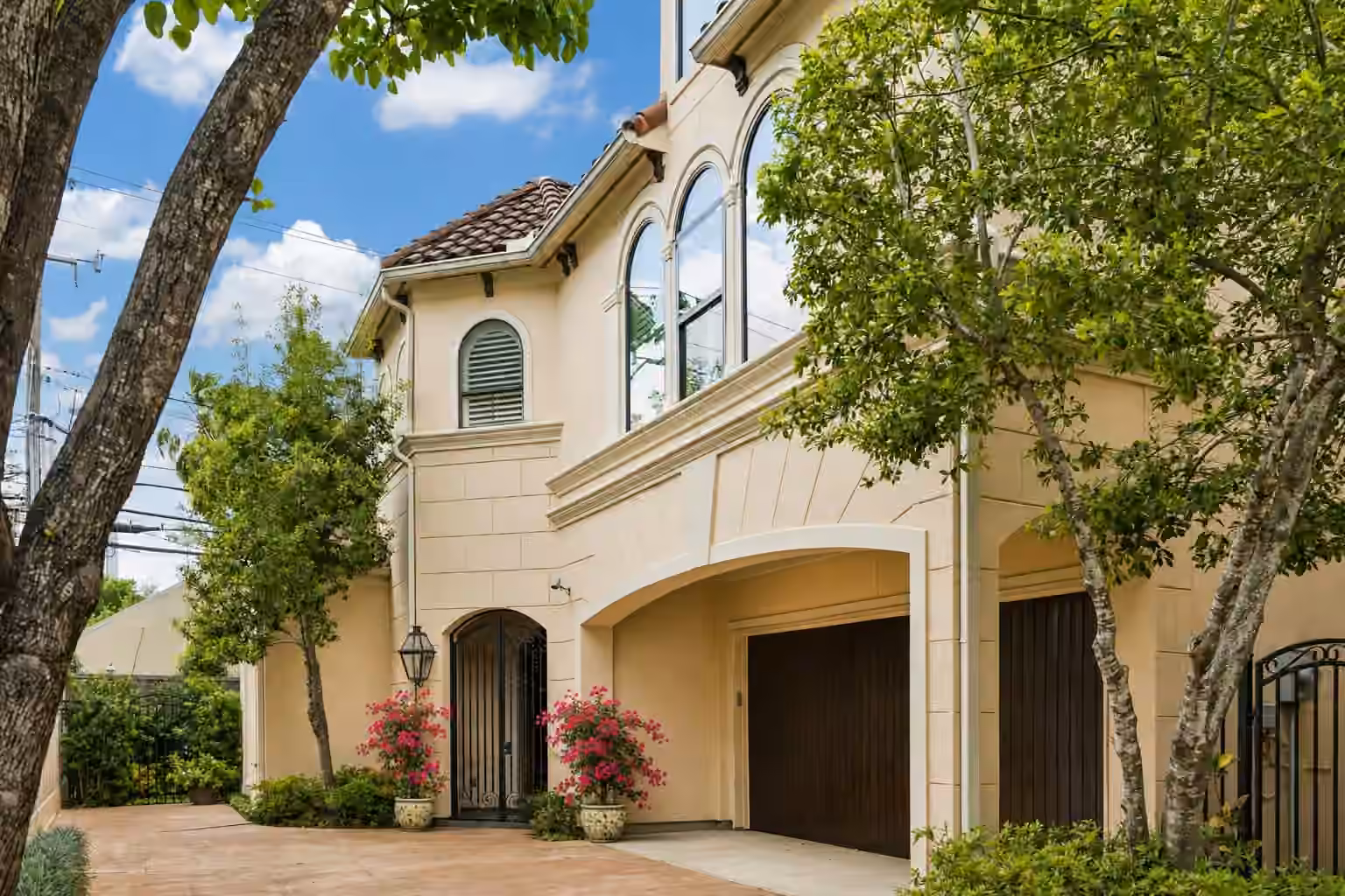 Photo of 3016 Mid Lane B, Houston, TX