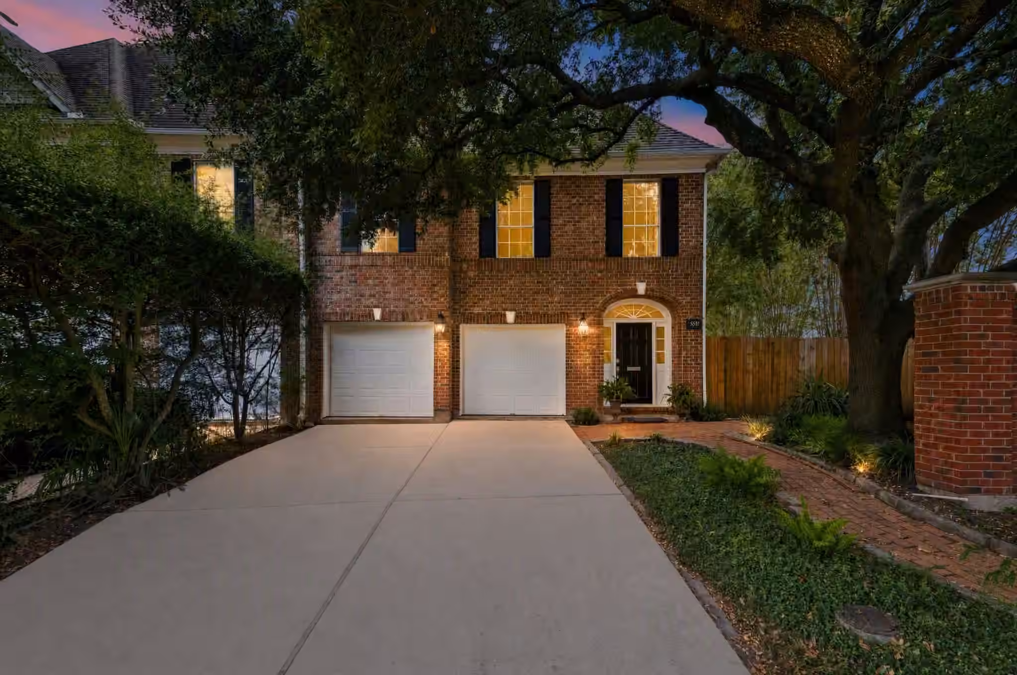 Photo 2 of 5597 Beverlyhill Street, Houston, TX