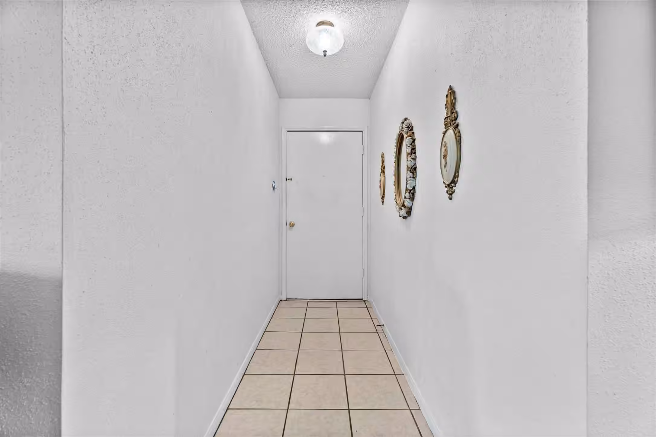 Photo 5 of 2502 Woodwild Drive, Houston, TX