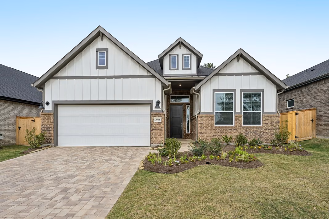 Photo of 26018 S Outrider Banks, Montgomery, TX 77316