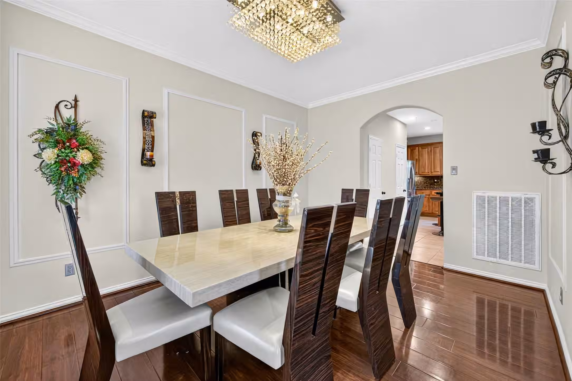 Photo 5 of 6035 N Arrowana Lane, Houston, TX