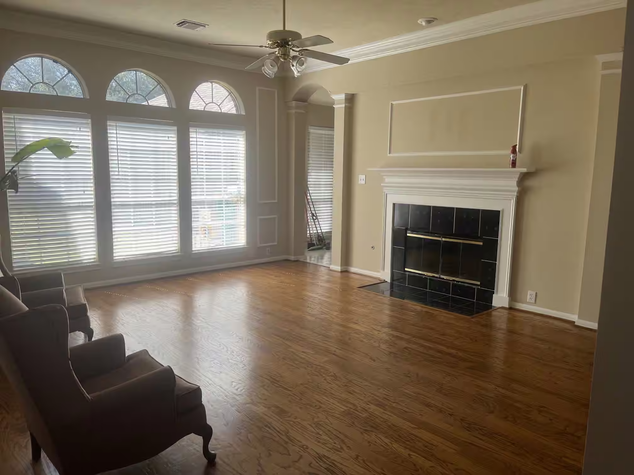 Photo 6 of 9219 Symphonic Lane, Houston, TX