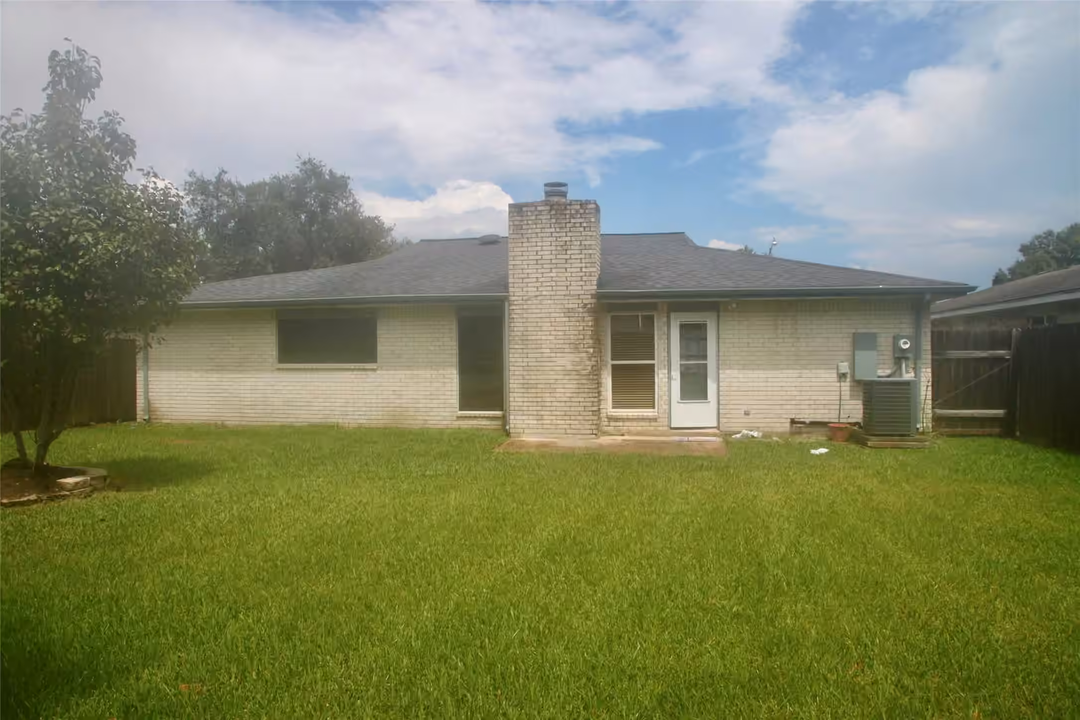 Photo 4 of 6209 Creekside Lane, League City, TX