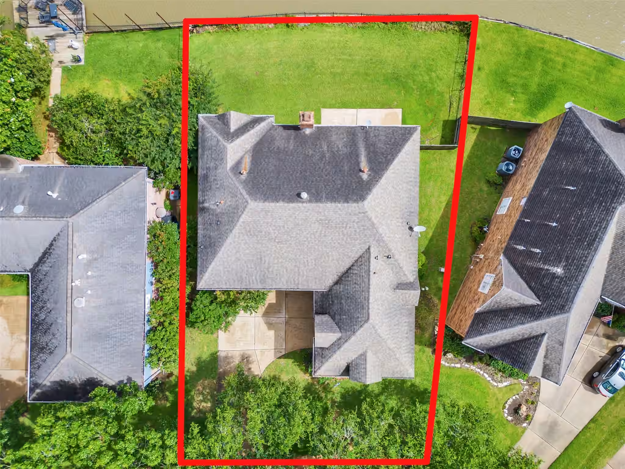 Photo 2 of 1127 Gloria Court, Sugar Land, TX