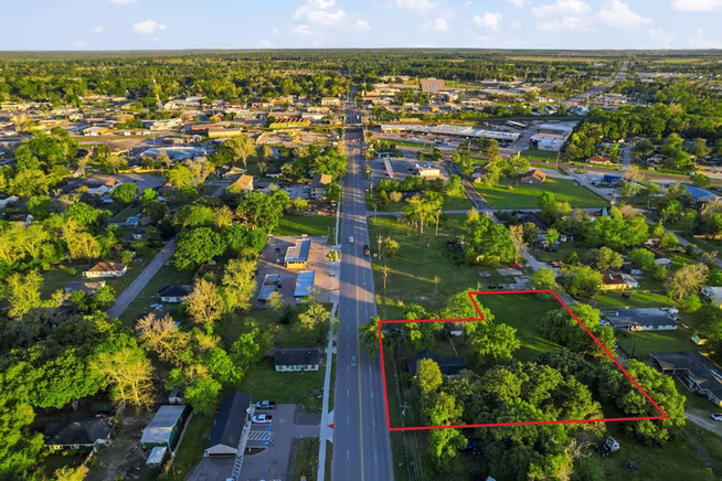 Photo 6 of 804 N Cleveland, Dayton, TX