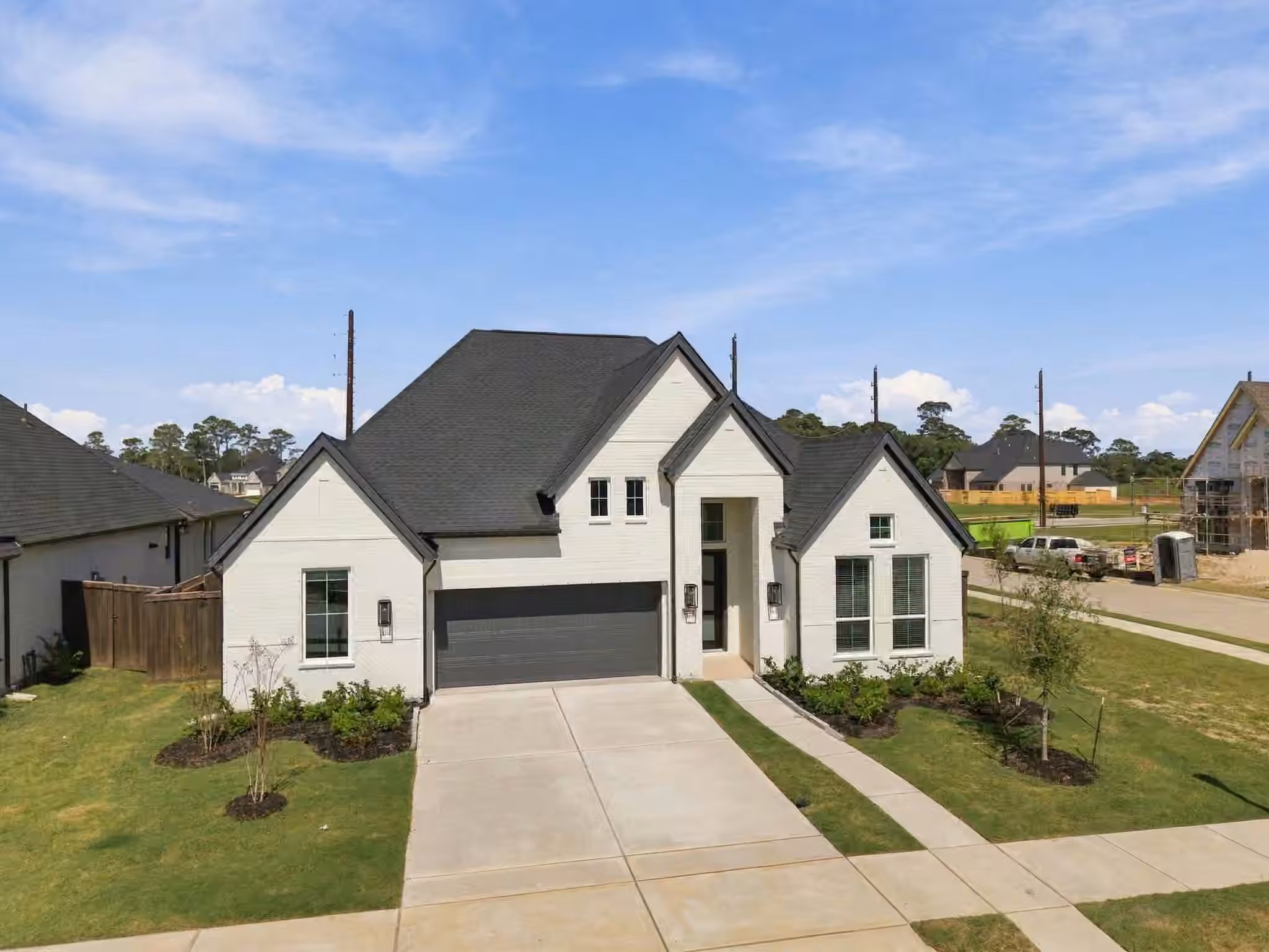 Photo 4 of 12202 Denham Drive, Mont Belvieu, TX