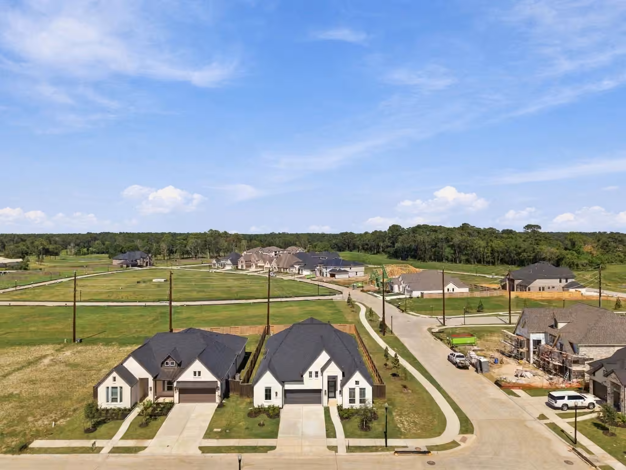 Photo 5 of 12202 Denham Drive, Mont Belvieu, TX