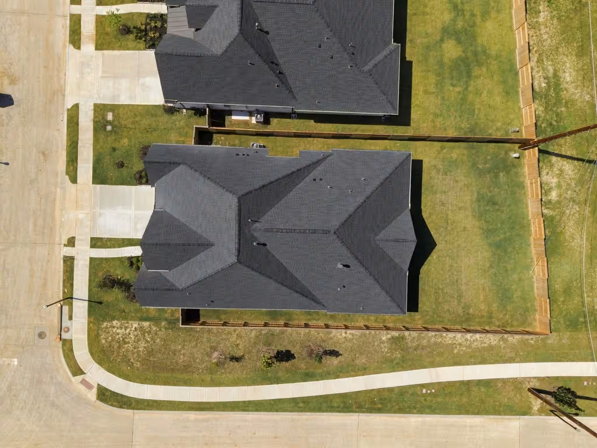 Photo 6 of 12202 Denham Drive, Mont Belvieu, TX