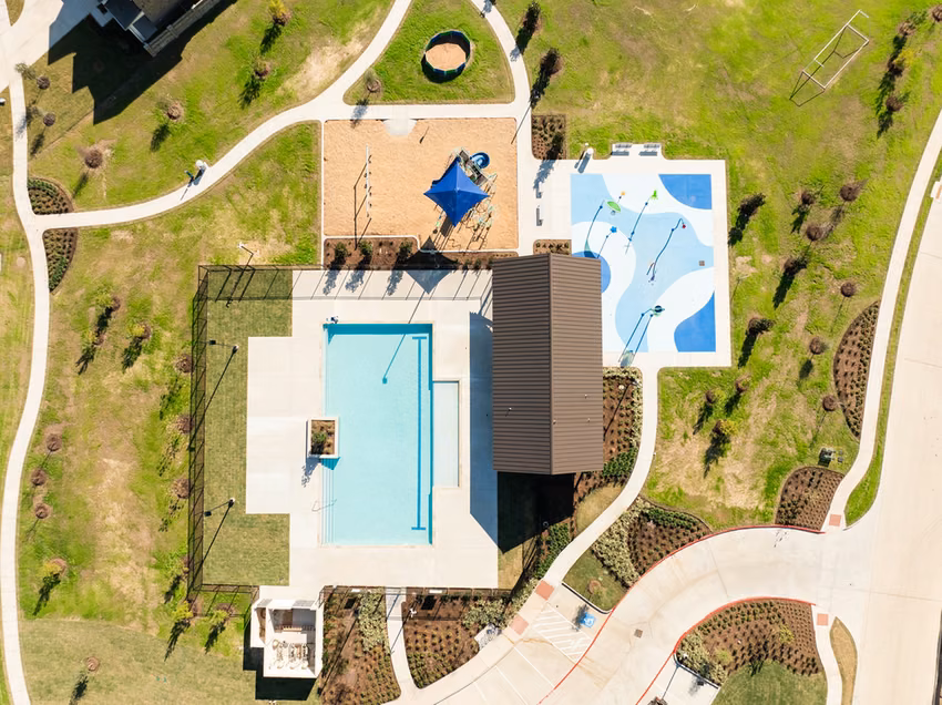 Photo 4 of 2715 Ametrine Drive, Iowa Colony, TX