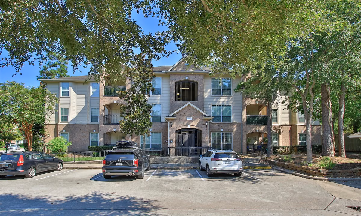 Photo of 6607 Lake Woodlands Drive 223, The Woodlands, TX