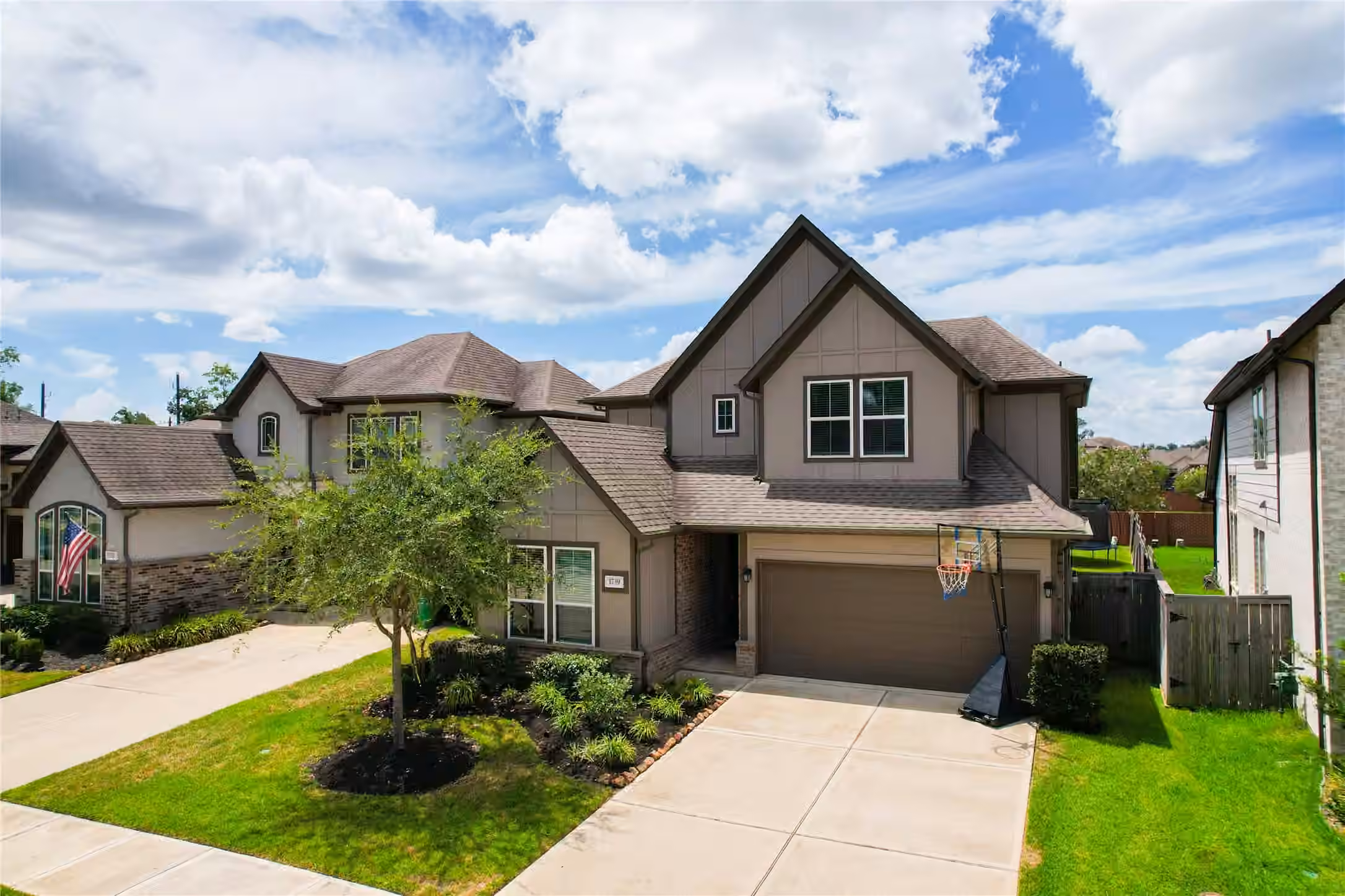 Photo 2 of 1739 Waters Branch Drive, Missouri City, TX