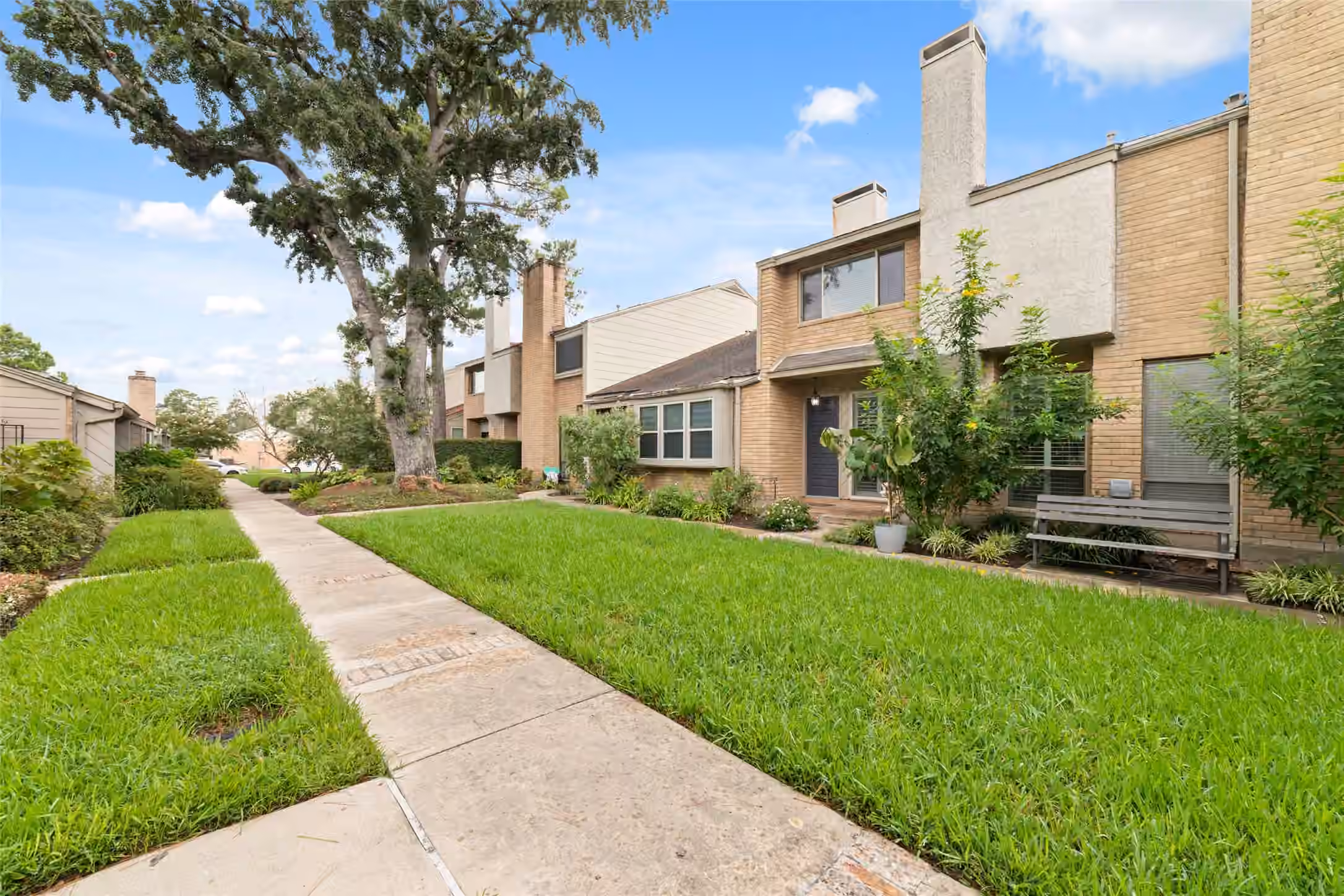 Photo 6 of 12625 Memorial Drive 50, Houston, TX