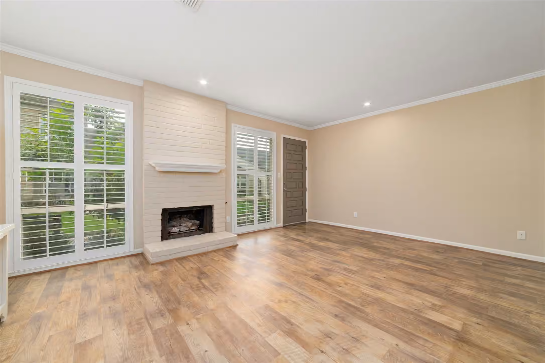 Photo 7 of 12625 Memorial Drive 50, Houston, TX