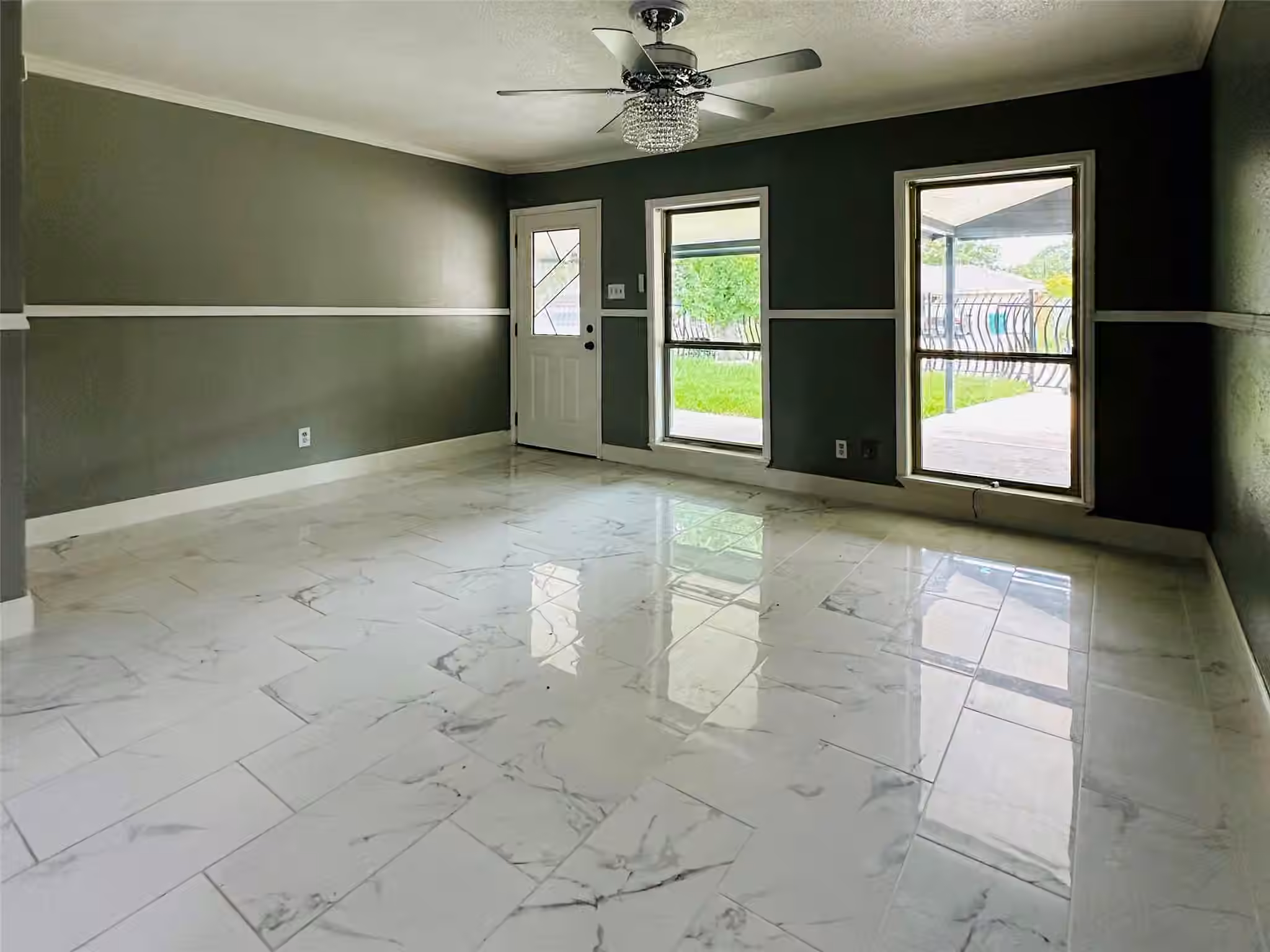 Photo 3 of 7347 Remegan Road, Houston, TX