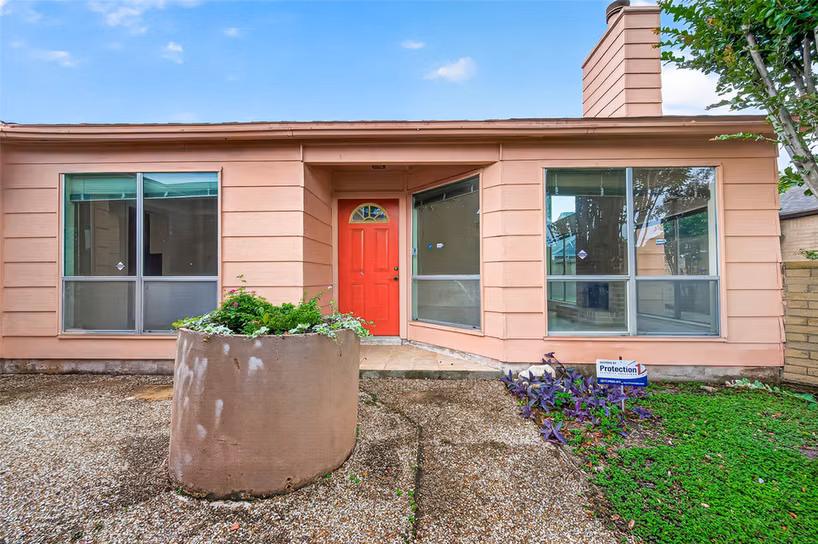 Photo 4 of 12510 Sungate Lane, Houston, TX