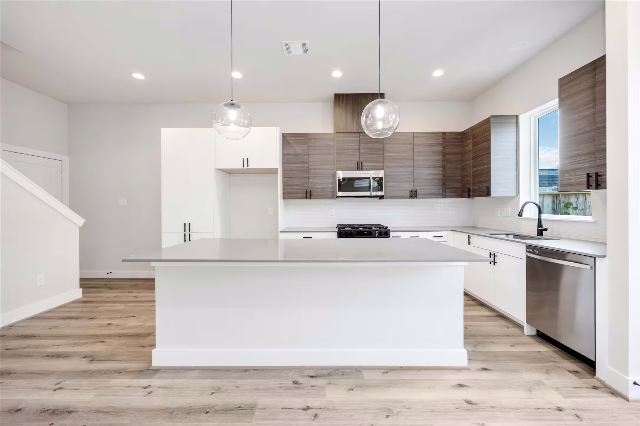 Photo 6 of 324 Charlock St Street, Houston, TX