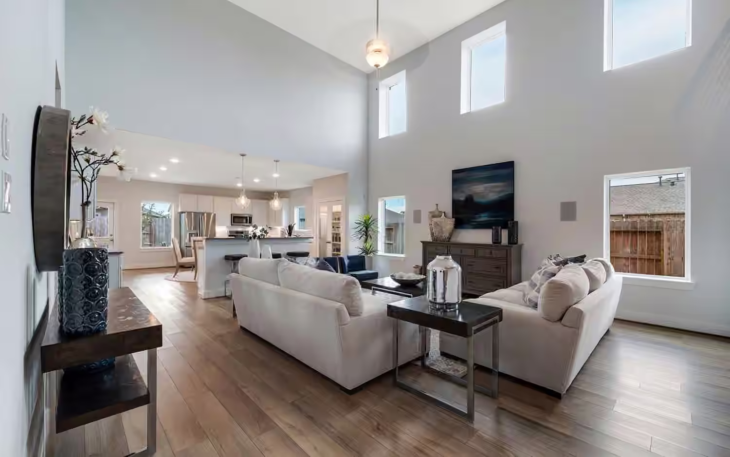 Photo 3 of 4826 Magnolia Springs Drive, Pearland, TX