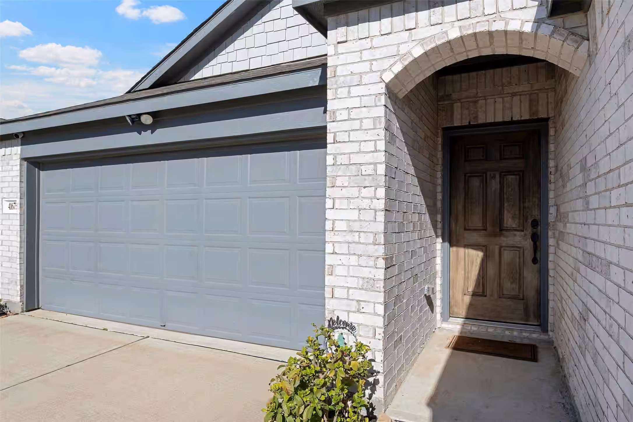 Photo 4 of 41675 Sorrel Spring Lane, Magnolia, TX 77354