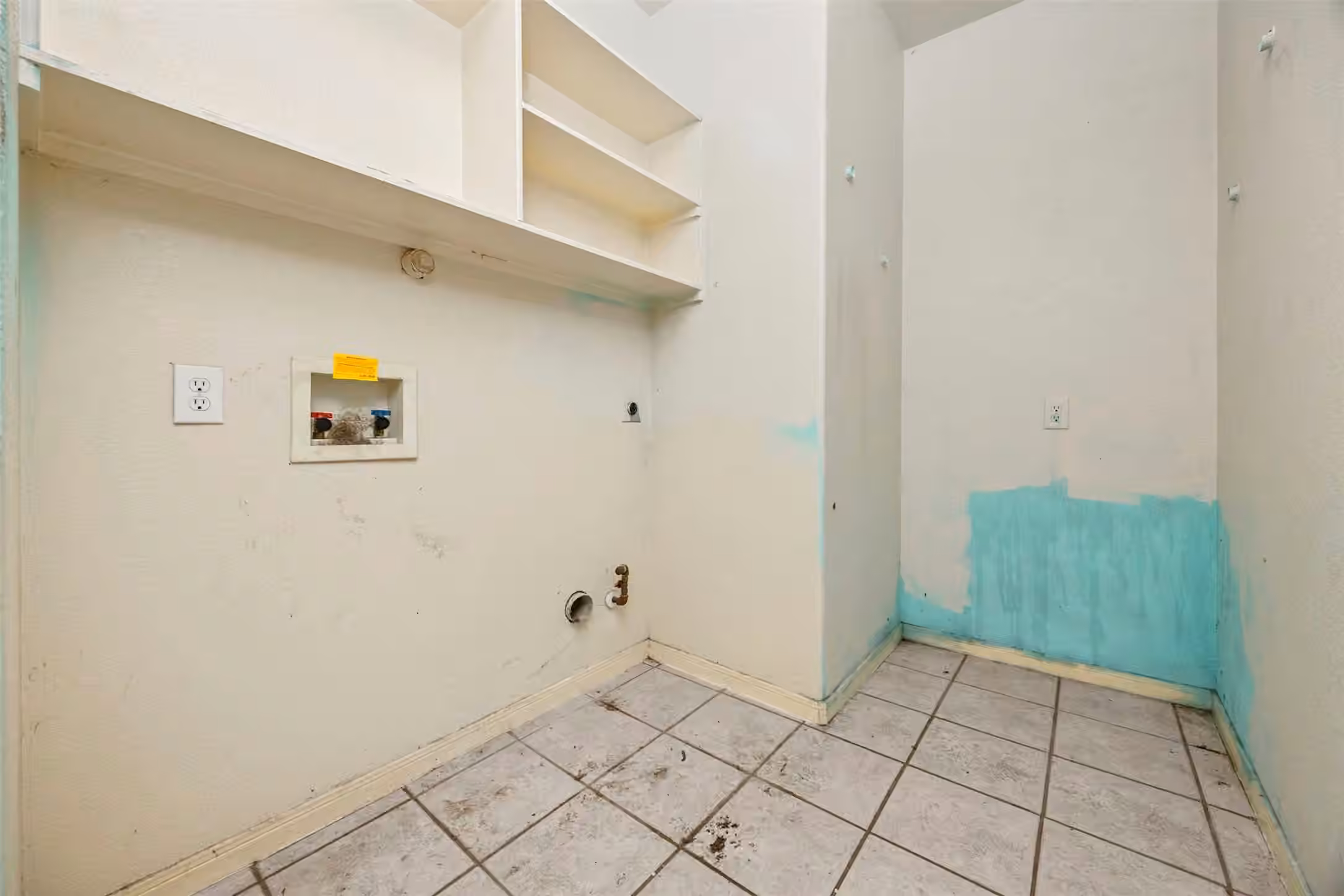 Photo 5 of 122 Mossey Oak Drive, Baytown, TX