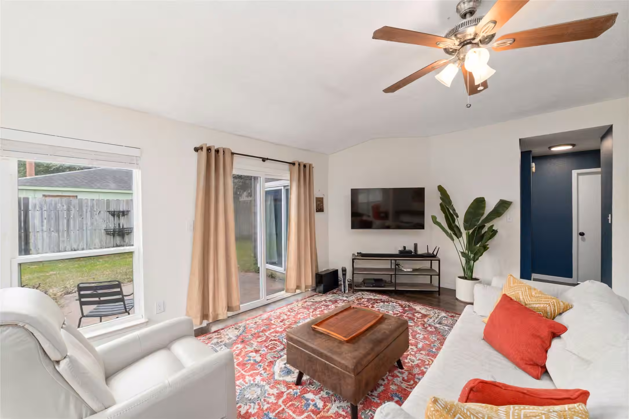Photo 3 of 10819 Berry Tree Drive, Houston, TX 77064