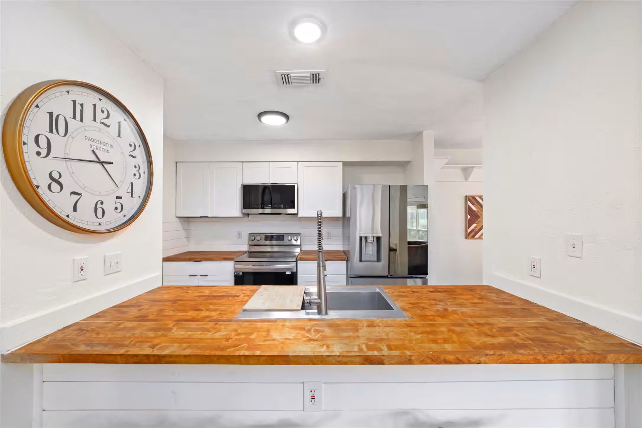 Photo 7 of 10819 Berry Tree Drive, Houston, TX 77064