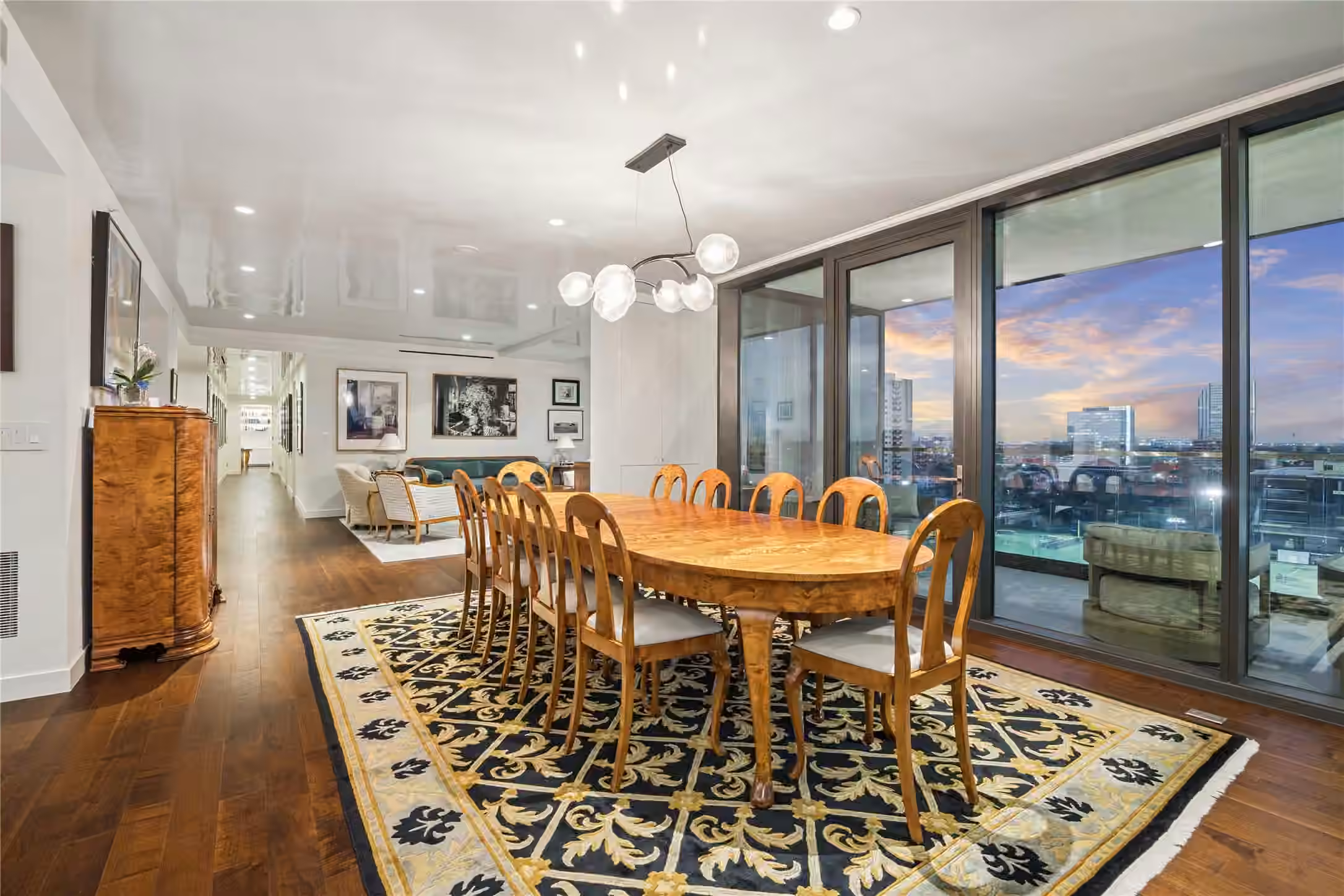 Photo 4 of 3433 Westheimer Road 1404, Houston, TX