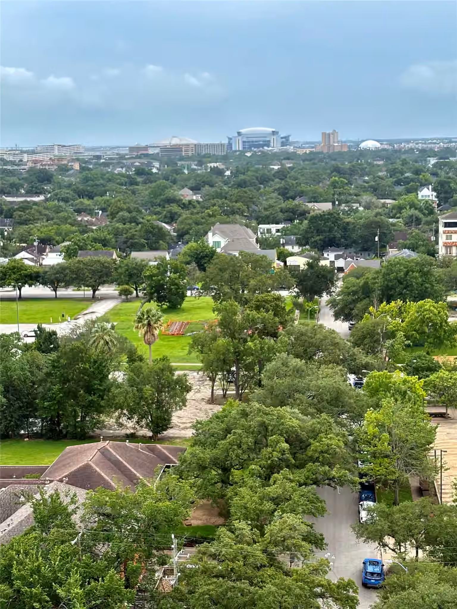 Photo 3 of 2360 S RICE BOULEVARD PH1201, Houston, TX