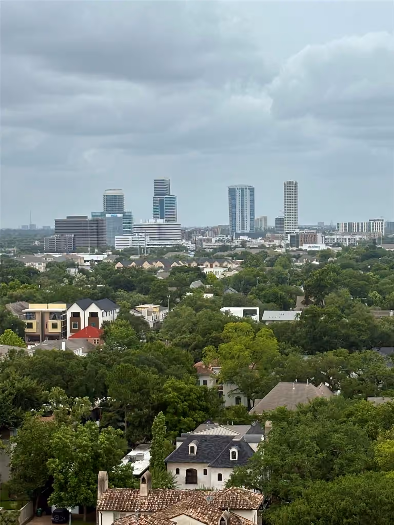 Photo 7 of 2360 S RICE BOULEVARD PH1201, Houston, TX