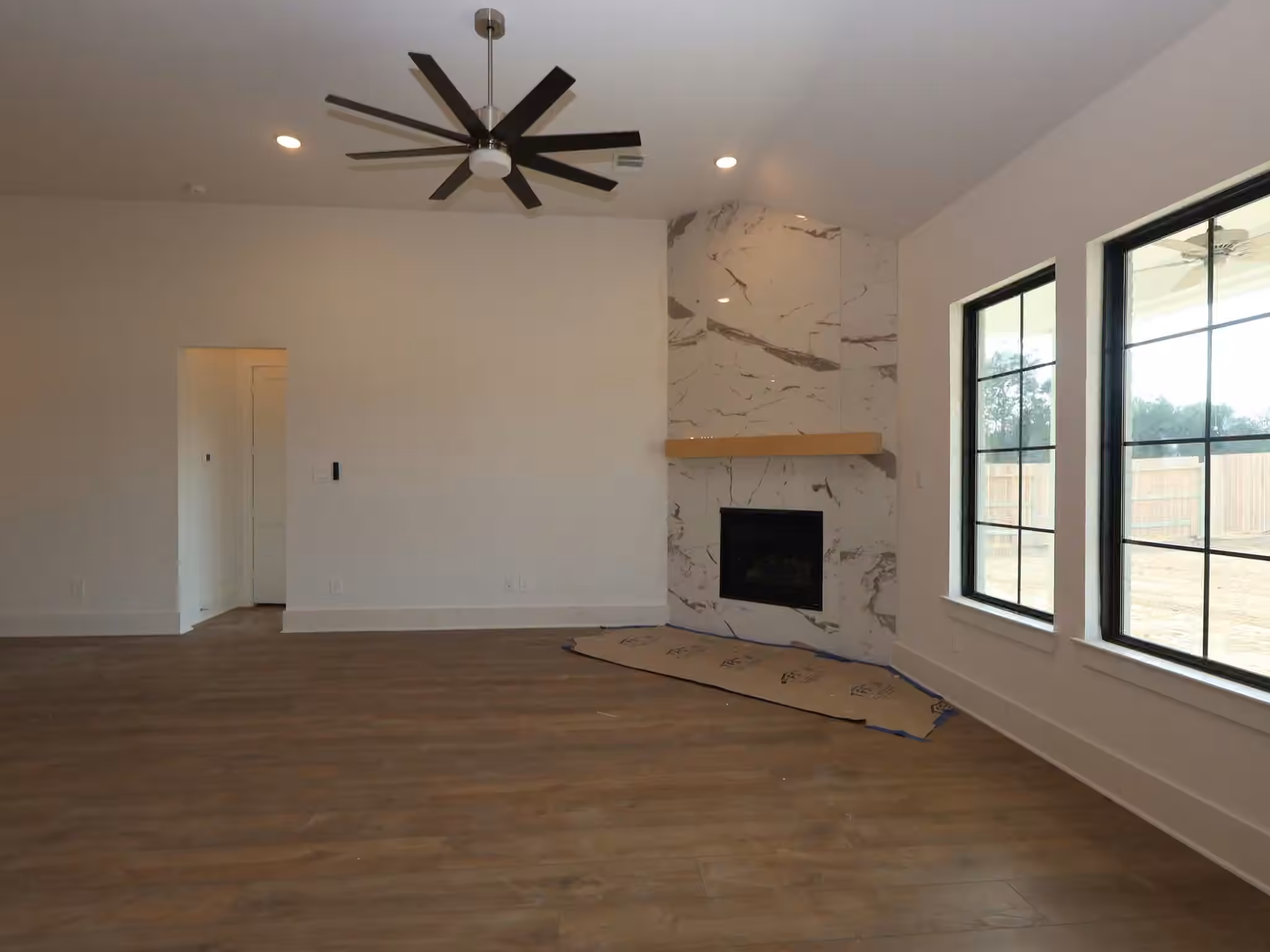 Photo 4 of 302 Casaba Court, Montgomery, TX