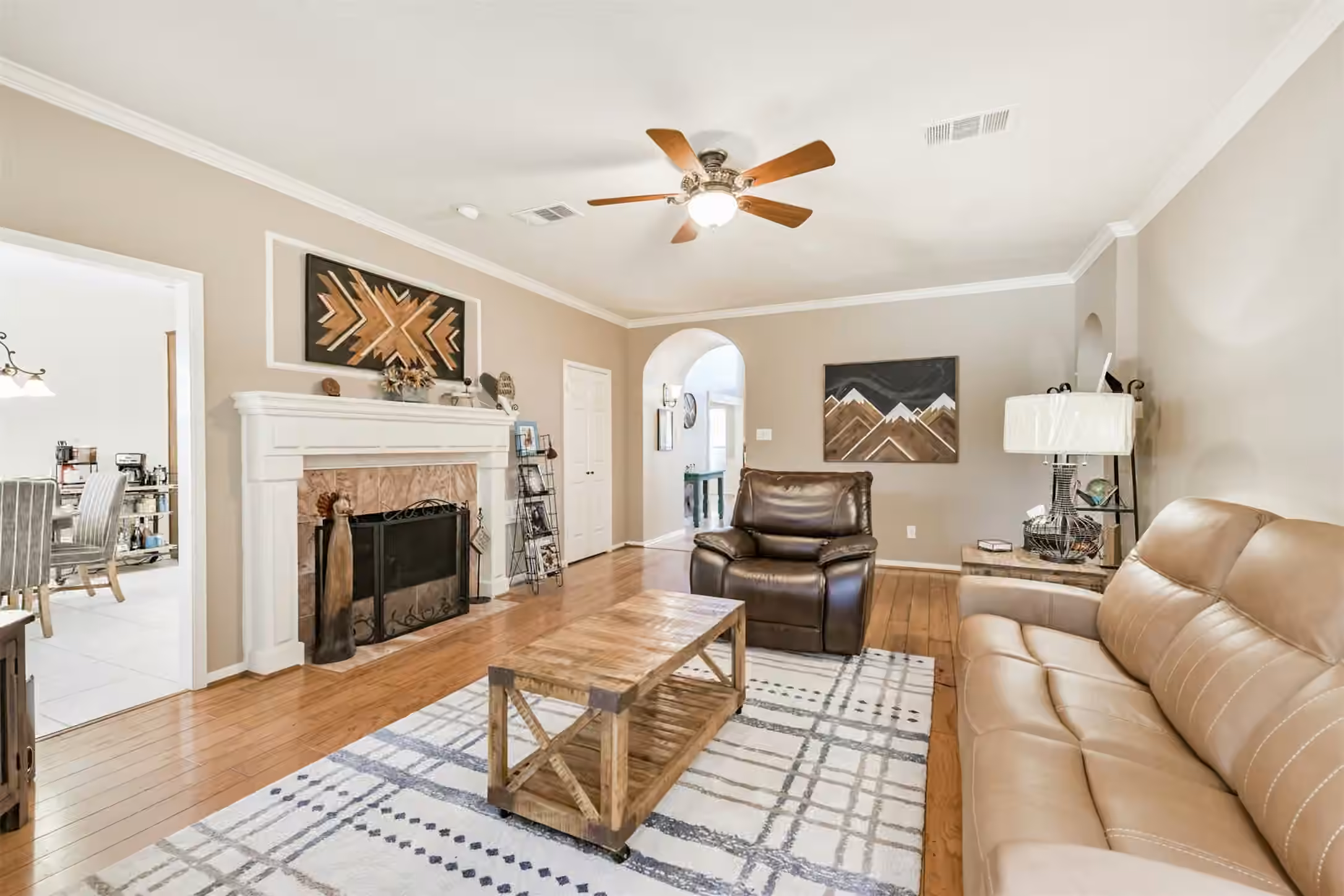 Photo of 16723 Chewton Glen Street, Tomball, TX 77377