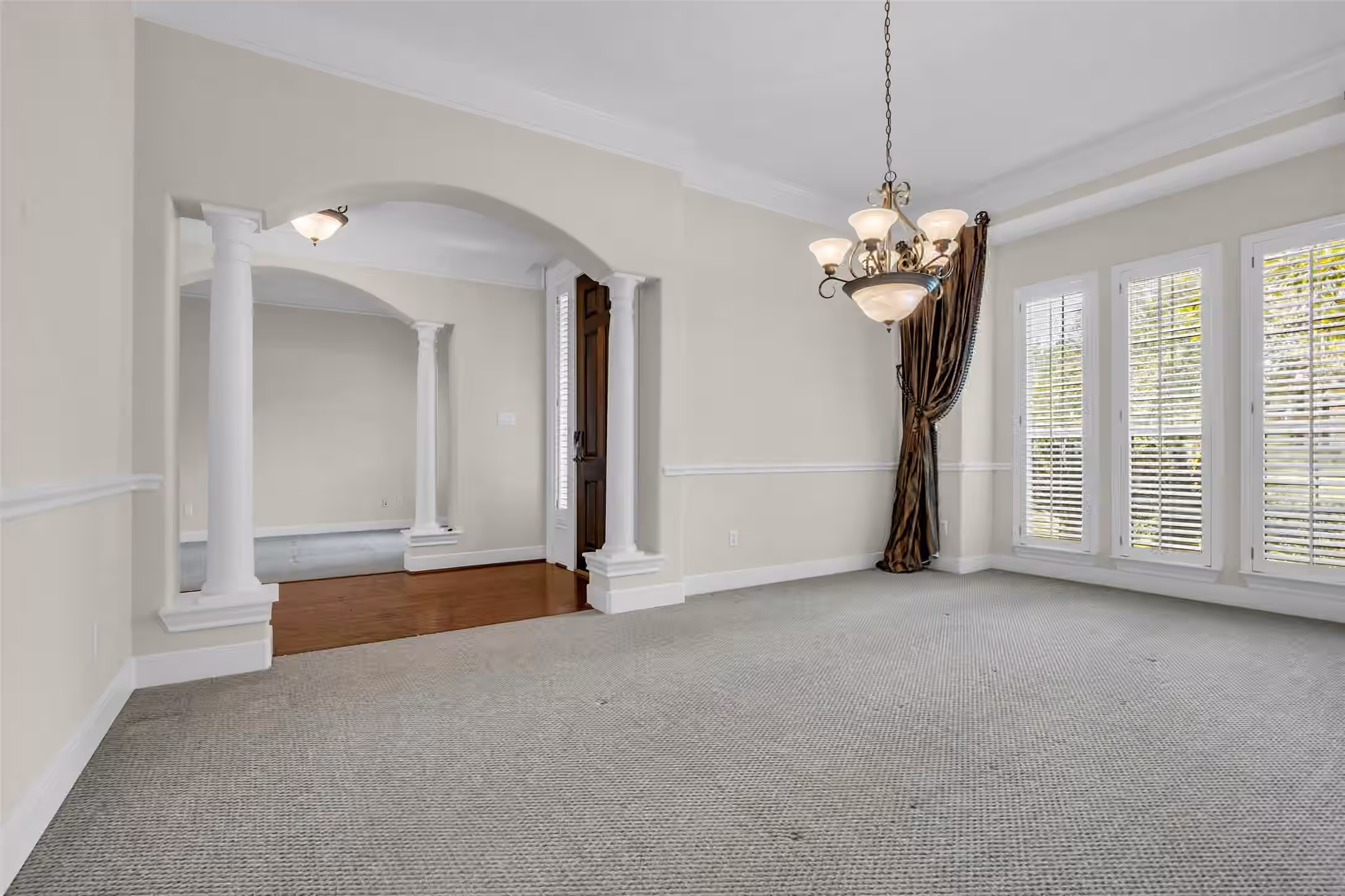Photo 5 of 13275 Brookfield Lane, Conroe, TX 77302