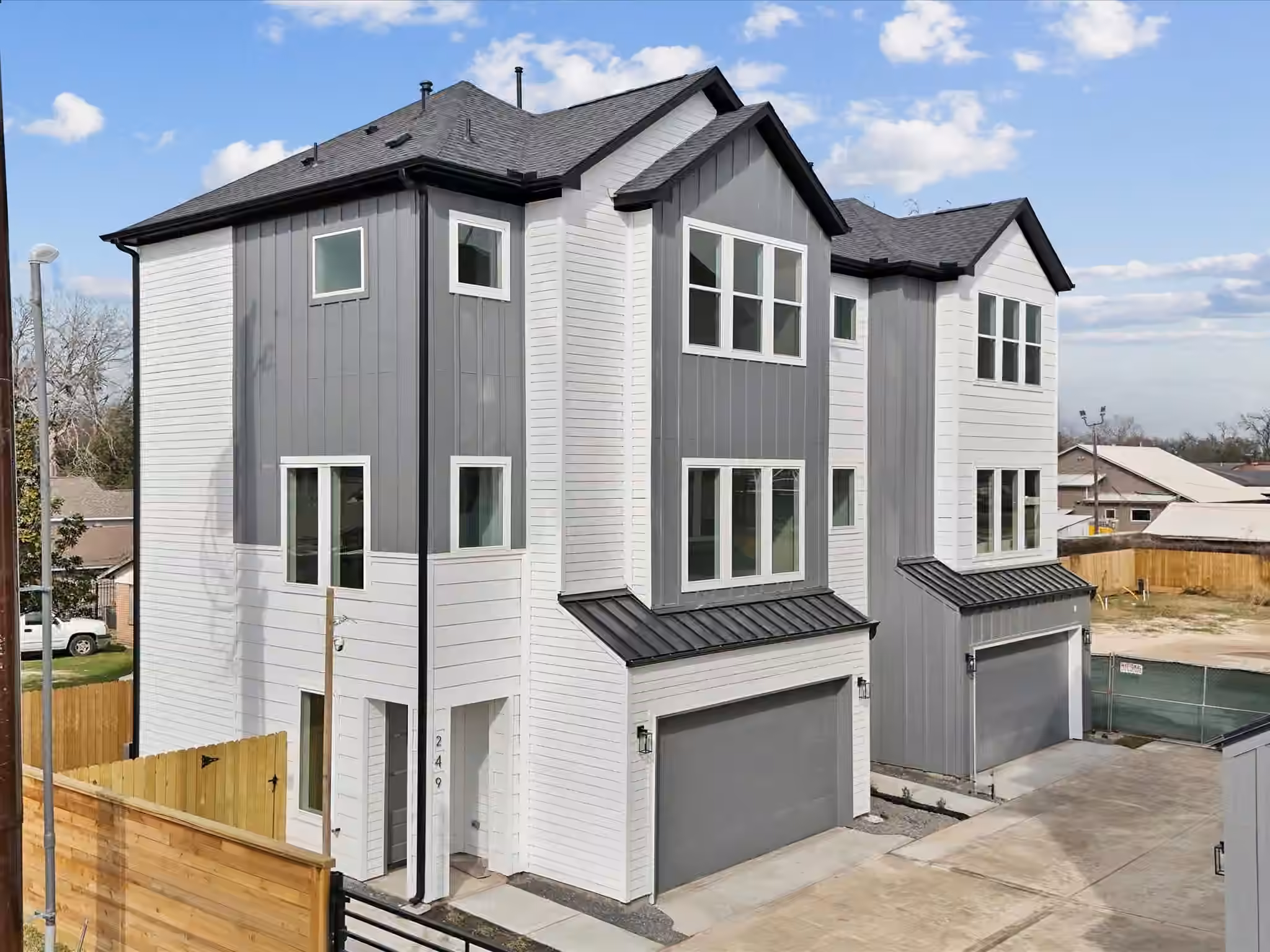 Photo of 253 De Boll Street, Houston, TX 77022