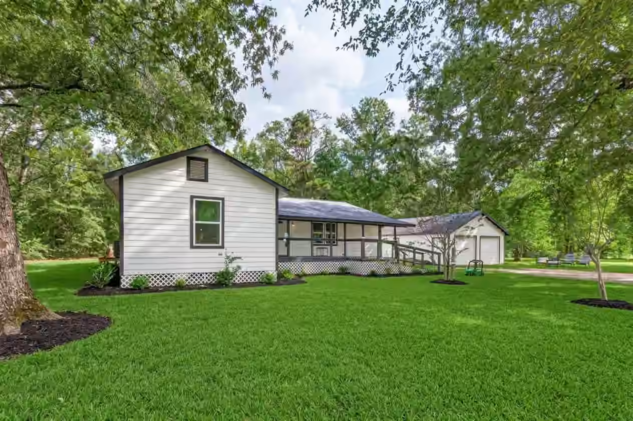 Photo 4 of 17073 Oak Grove Ln, New Caney, TX