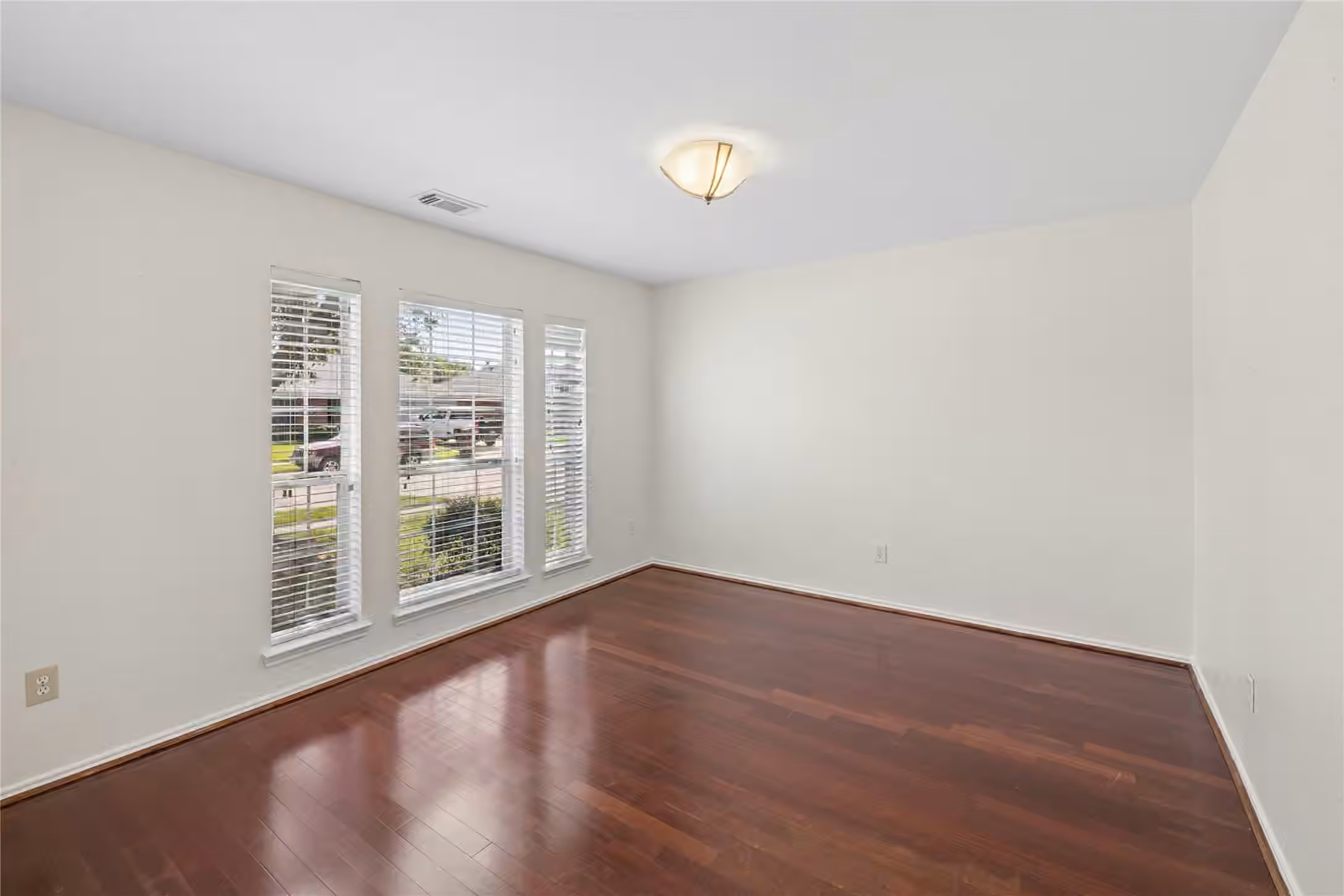 Photo 5 of 7415 Forestay Lane, Baytown, TX 77521