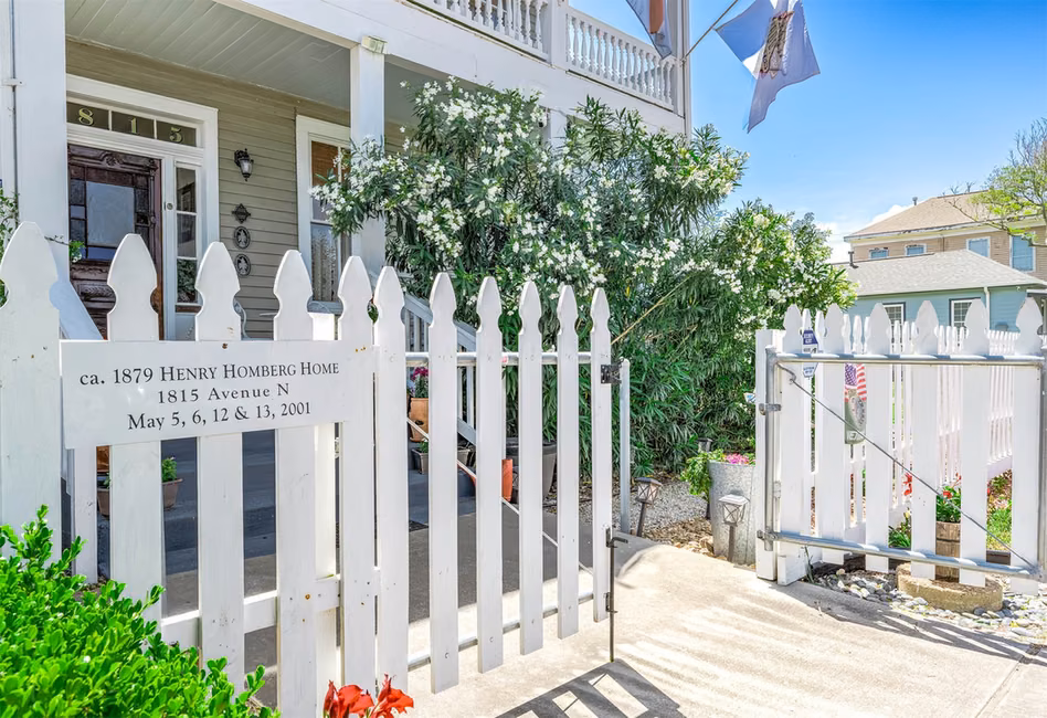 Photo 2 of 1815 Ursuline Street, Galveston, TX