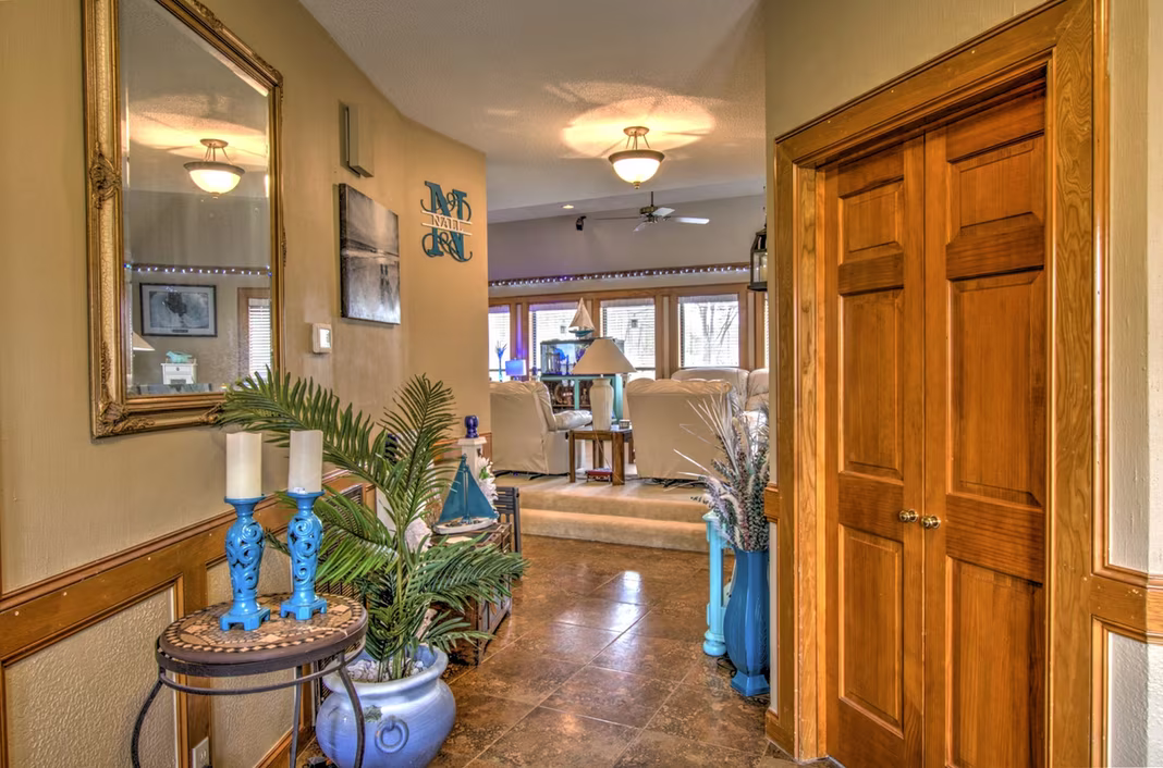 Photo 6 of 52 Cherry Hill Drive, Conroe, TX